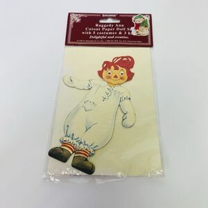 Vintage 1995 Raggedy Ann Paper Doll Set SHACKMAN Cutout 5 Costumes Play Toy